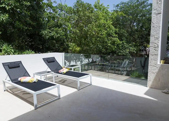 Luxury Private , Private Pool, Private Garden, Jacuzzi, 24hours Security Pousada *