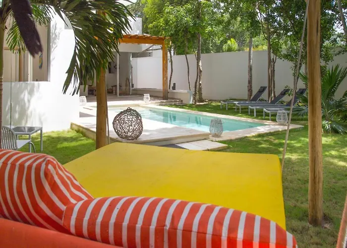 Luxury Private , Private Pool, Private Garden, Jacuzzi, 24hours Security Pousada *