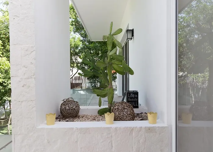 Pousada Luxury Private , Private Pool, Private Garden, Jacuzzi, 24hours Security *