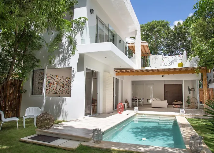 Pousada Luxury Private , Private Pool, Private Garden, Jacuzzi, 24hours Security Tulum
