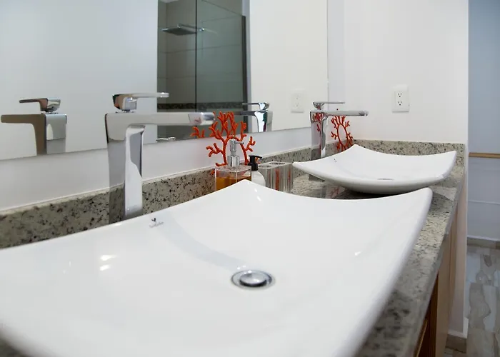 Luxury Private , Private Pool, Private Garden, Jacuzzi, 24hours Security Tulum