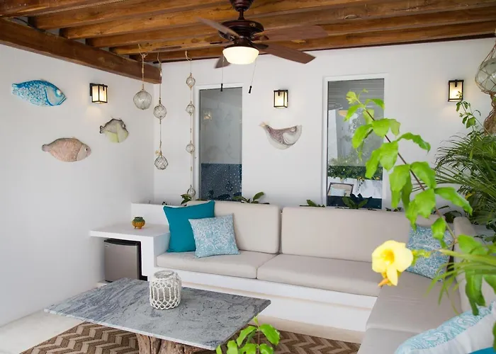 Luxury Private , Private Pool, Private Garden, Jacuzzi, 24hours Security Pousada *